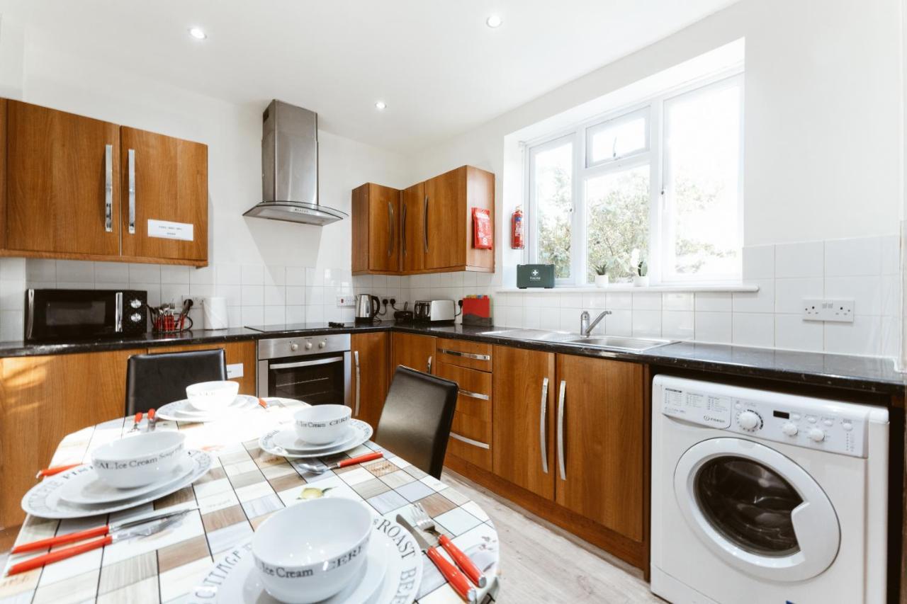 Stepney Green Beds To Stay 24 London Eksteriør billede
